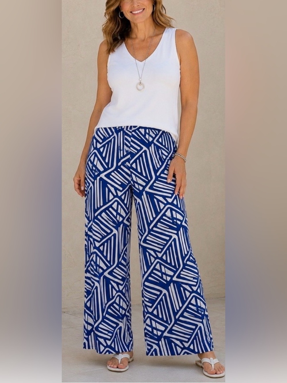 NWT Chicos Abstract Print Wide Leg Palazzo Pants Stretchy- Blue White - Sz 1 (M)